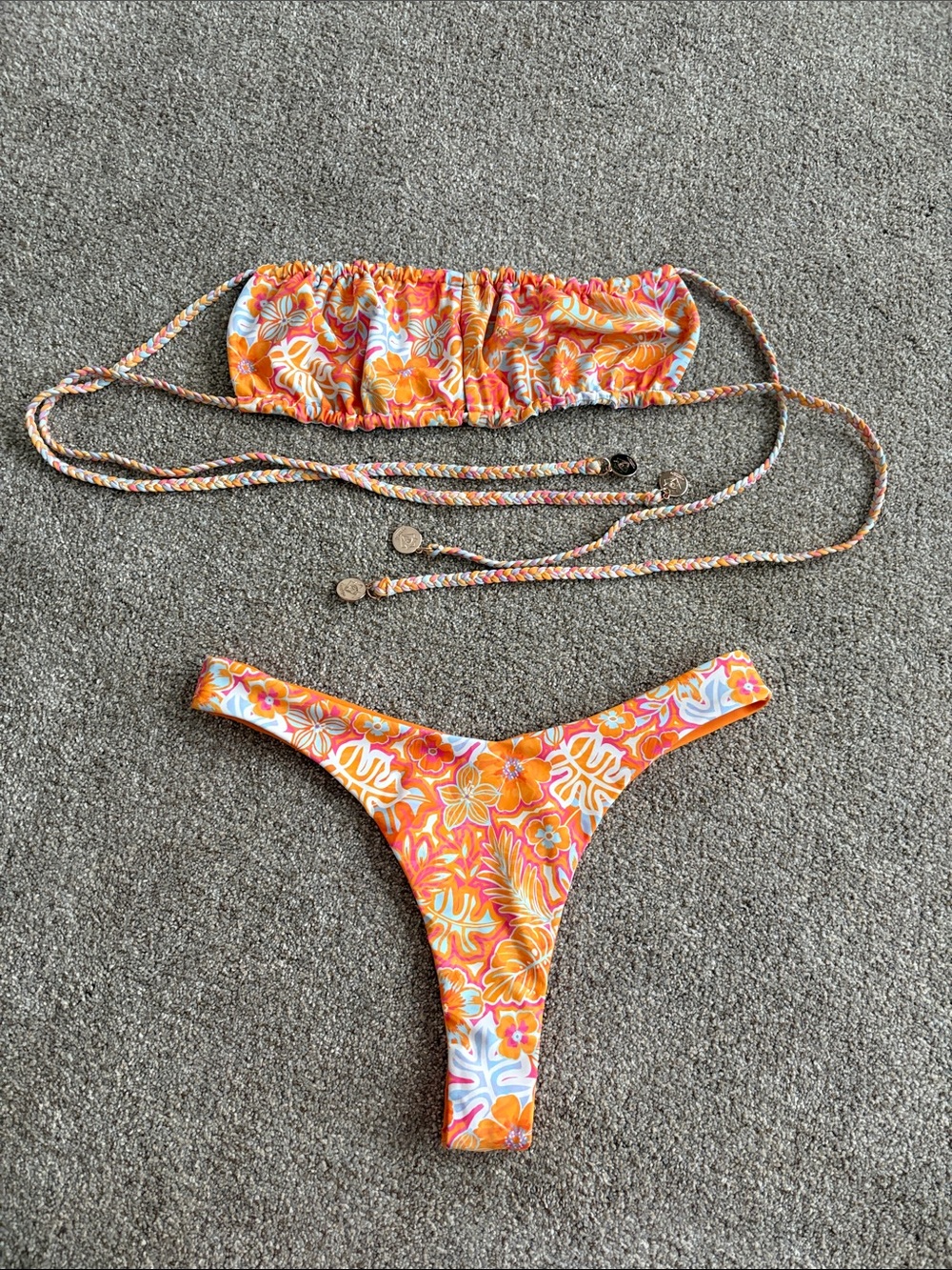 GODDESS Women’s Orange Floral Bikini Set Top and Bottom - Large